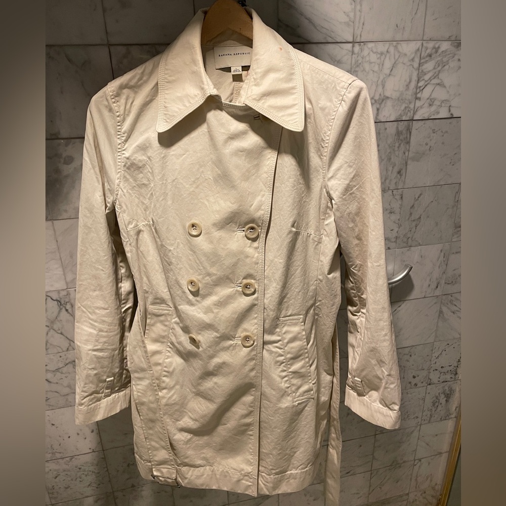 Banana Republic tan Trenchcoat